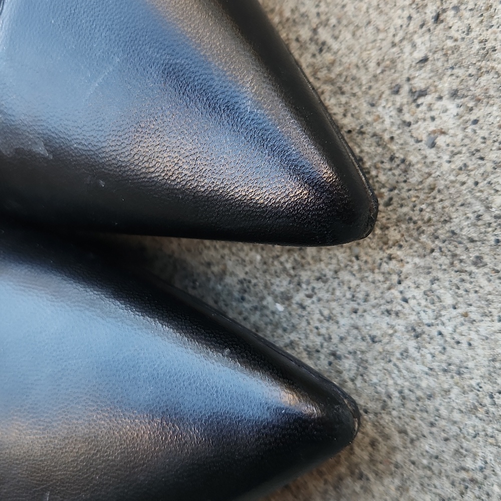Jimmy Choo Black Pointed Toe Leather Heels - Picture 4 of 16